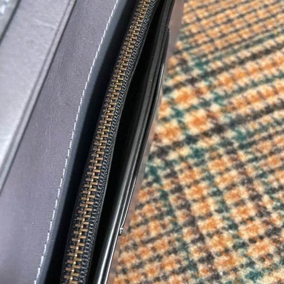 Coach Grey Wallet - Picture 7 of 7